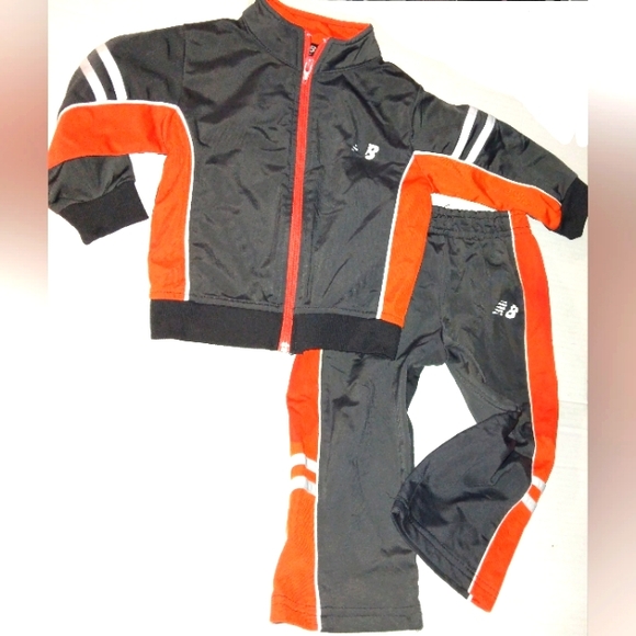 L@@K! Fabulous 24MO Gray/Orange/White adorable NEW BALANCE Tracksuit Athletic - Picture 9 of 15
